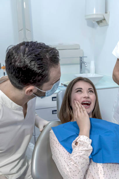 Best Emergency Gum Treatment in Warren Park, IN